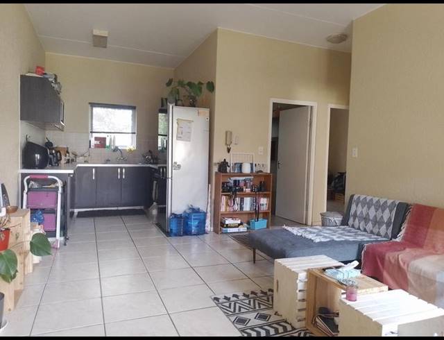 2 BEDROOM APARTMENT FOR SALE IN MONTGOMERY PARK